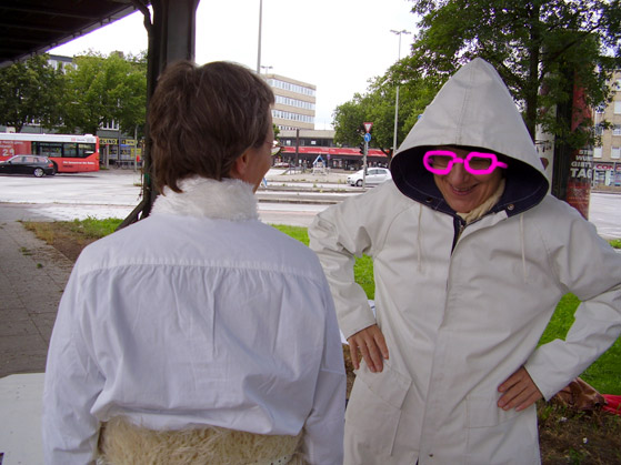 Verkehrsinsel-Picknick in Barmbek